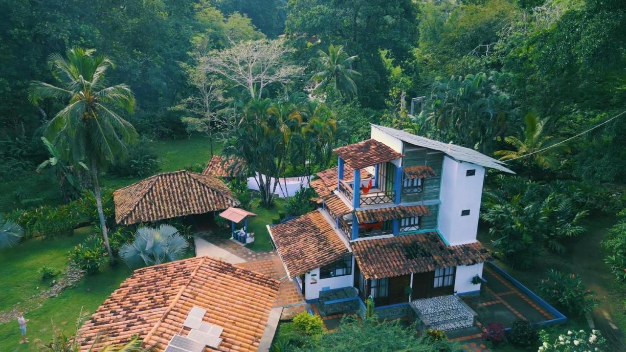 Los Robles Capurgana Hotel Luaran gambar
