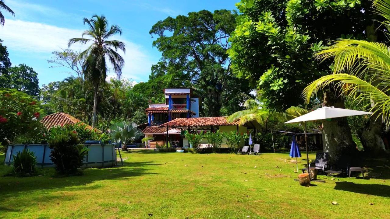 Los Robles Capurgana Hotel Luaran gambar