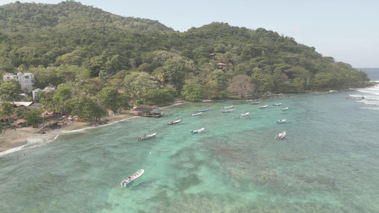 Los Robles Capurgana Hotel Luaran gambar