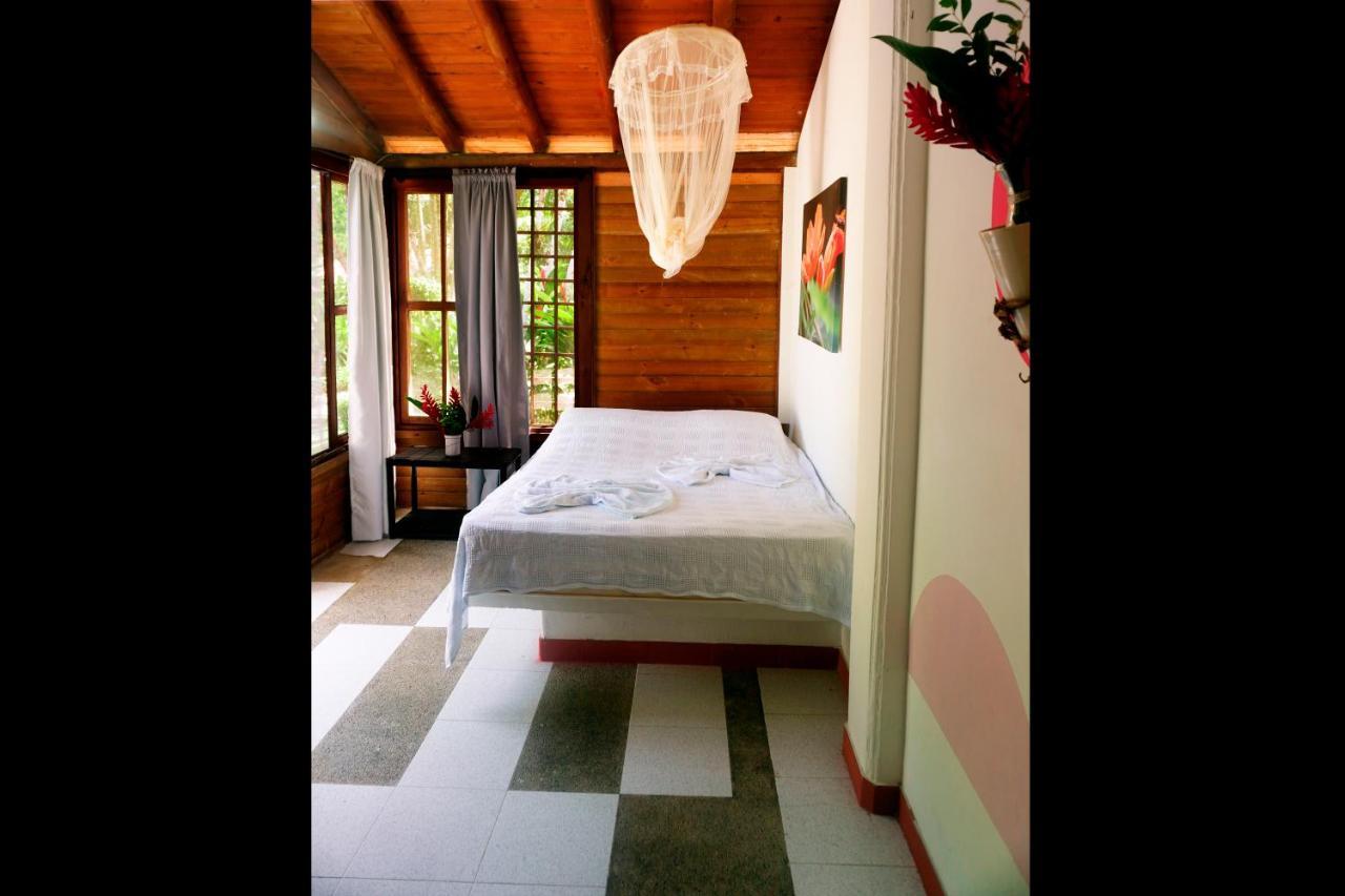 Los Robles Capurgana Hotel Luaran gambar