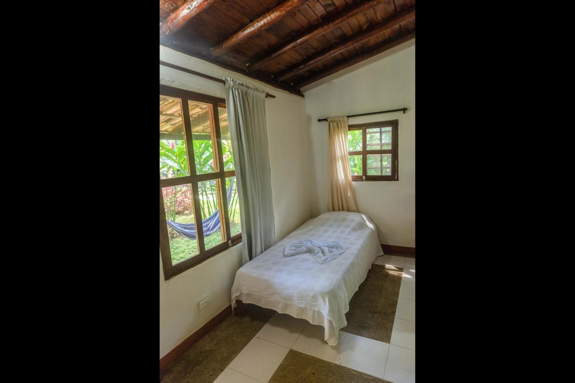 Los Robles Capurgana Hotel Bilik gambar