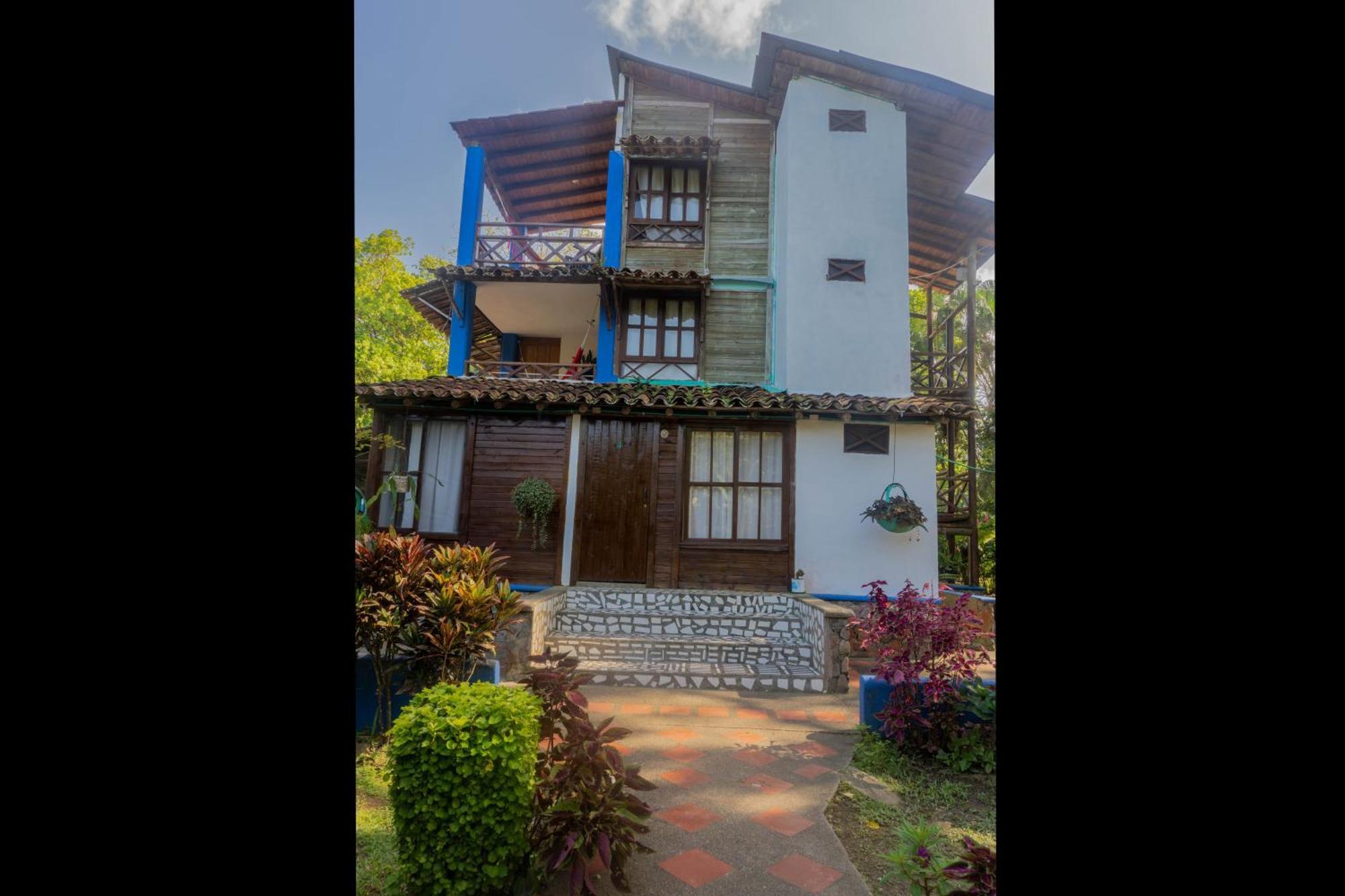 Los Robles Capurgana Hotel Bilik gambar